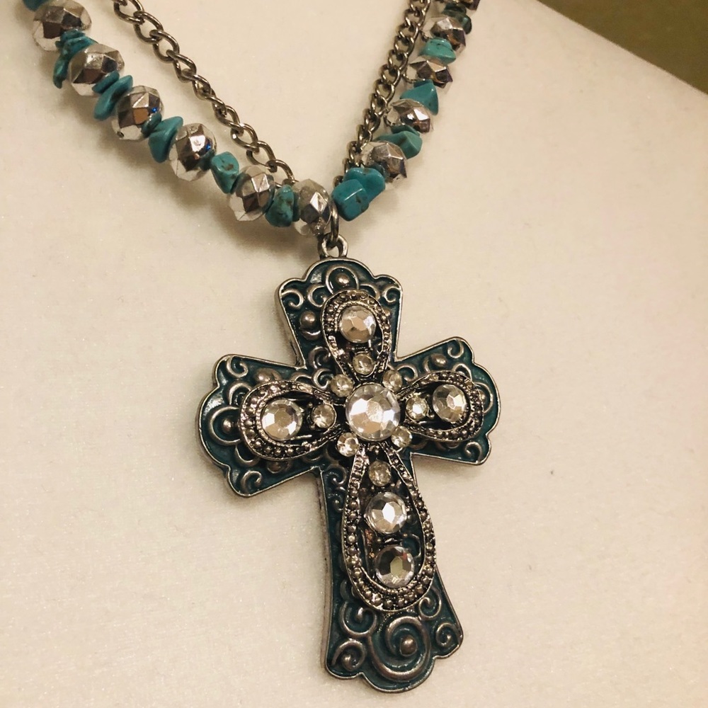 Silver and turquoise necklace